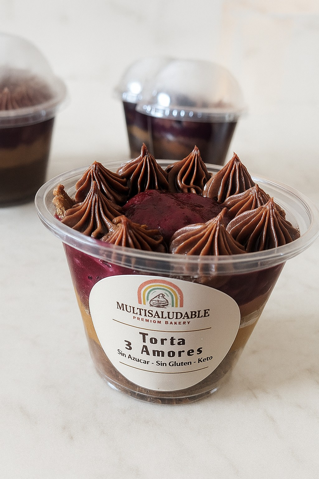 Torta en vaso Tres Amores Ganache • Manjar • Mermelada (210gr) – Sin Gluten, Sin Azúcar y Bajo en Carbohidratos